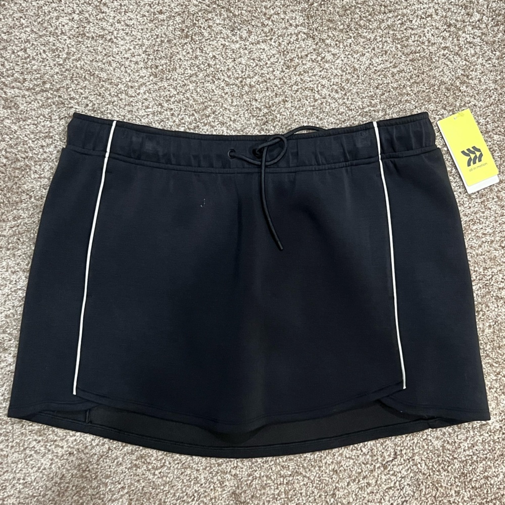 All in Motion Women's Black Pencil Skirt